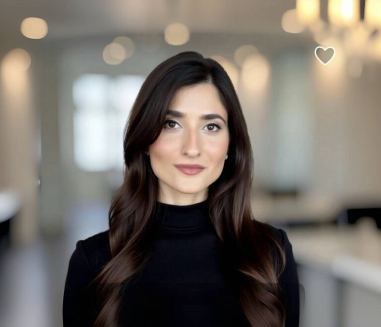 Areesha Hosmer Headshot